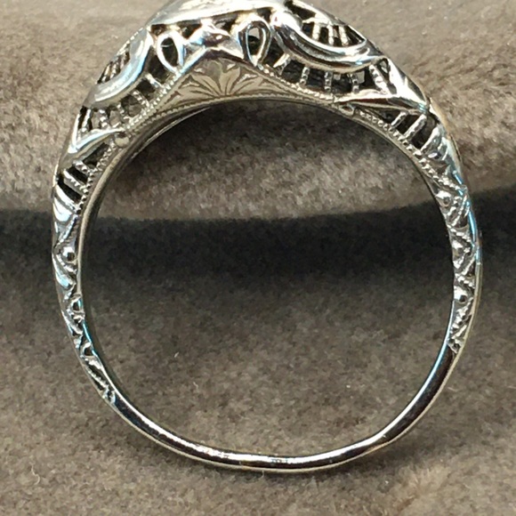 14k white gold filigree ring - Picture 10 of 15